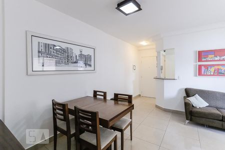 Sala de apartamento para alugar com 3 quartos, 60m² em Vila Pompéia, São Paulo