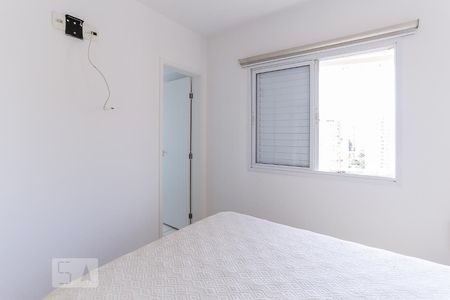 Suíte de apartamento para alugar com 3 quartos, 60m² em Vila Pompéia, São Paulo