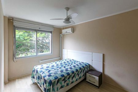 Quarto 1 de apartamento à venda com 2 quartos, 60m² em Cristal, Porto Alegre