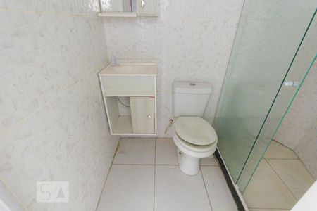 Banheiro de kitnet/studio à venda com 1 quarto, 21m² em Taquara, Rio de Janeiro