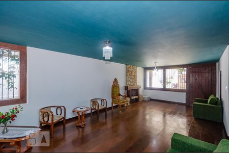 Sala de casa à venda com 4 quartos, 500m² em São Bento, Belo Horizonte