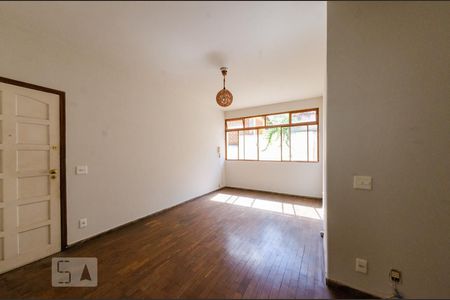 Sala de apartamento para alugar com 3 quartos, 110m² em Coracao de Jesus, Belo Horizonte