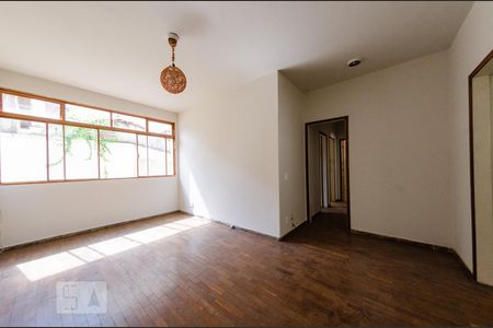 Sala de apartamento para alugar com 3 quartos, 110m² em Coracao de Jesus, Belo Horizonte