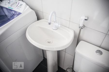 Banheiro - Torneira de kitnet/studio para alugar com 1 quarto, 26m² em Bela Vista, São Paulo