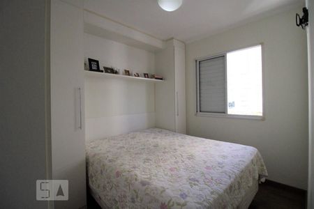 Suíte  de apartamento para alugar com 2 quartos, 51m² em Vila Anastácio, São Paulo