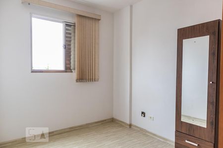 Quarto 1 de apartamento para alugar com 2 quartos, 49m² em Vila Mazzei, São Paulo