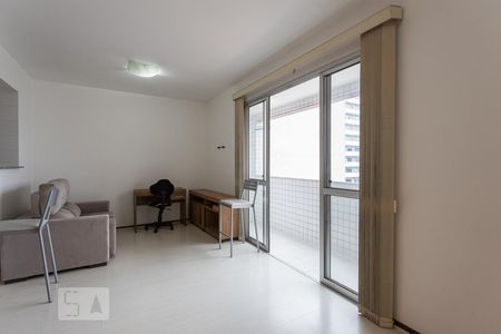 Studio de apartamento para alugar com 1 quarto, 38m² em Centro, Curitiba