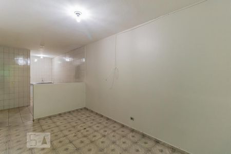 Sala de casa para alugar com 2 quartos, 85m² em Vila Santa Teresa, São Paulo