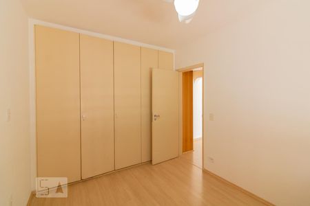 Quarto de apartamento para alugar com 1 quarto, 48m² em Moema, São Paulo