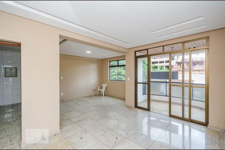 Sala de apartamento para alugar com 4 quartos, 136m² em Coracao de Jesus, Belo Horizonte