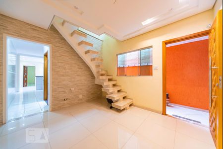Sala de casa à venda com 4 quartos, 178m² em Condomínio Maracanã, Santo André