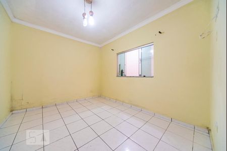 Quarto 1 de casa à venda com 4 quartos, 178m² em Condomínio Maracanã, Santo André