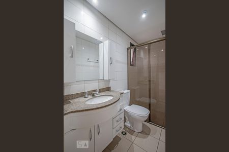 Apartamento para alugar com 105m², 3 quartos e 2 vagas Apartamento para alugar com 105m², 3 quartos e 2 vagasBanheiro da Suite 1 Master