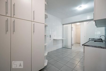 Apartamento para alugar com 105m², 3 quartos e 2 vagas Apartamento para alugar com 105m², 3 quartos e 2 vagasCozinha