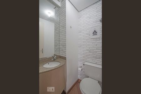 Lavabo de apartamento para alugar com 3 quartos, 105m² em Itaim Bibi, São Paulo