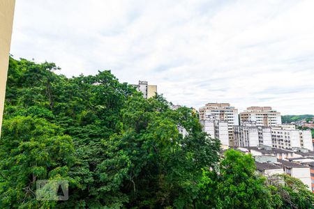 Vista da Sala de apartamento para alugar com 2 quartos, 54m² em Santa Rosa, Niterói