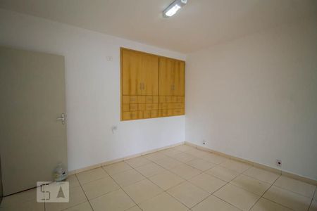 Suíte  de casa à venda com 5 quartos, 200m² em Vila Gumercindo, São Paulo