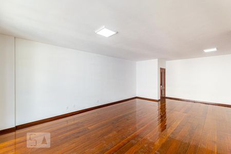 Sala de apartamento para alugar com 4 quartos, 279m² em Ingá, Niterói