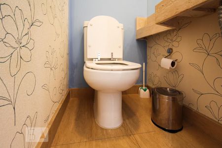 Lavabo de apartamento para alugar com 1 quarto, 50m² em Indianópolis, São Paulo