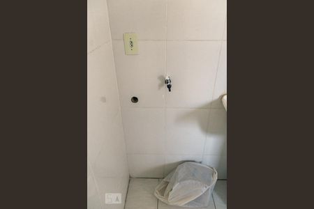 Área de Serviço de apartamento para alugar com 2 quartos, 60m² em Jardim Europa, Goiânia