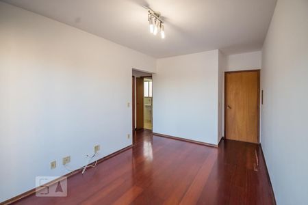 Sala de apartamento à venda com 1 quarto, 48m² em Centro, Campinas