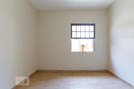 Quarto 2 de casa para alugar com 2 quartos, 72m² em Bela Vista, São Paulo