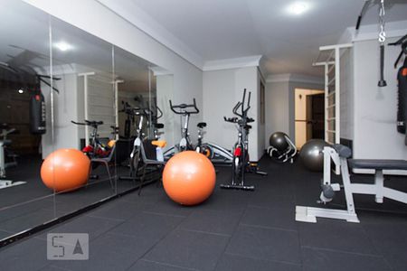 Apartamento à venda com 101m², 3 quartos e 2 vagas Apartamento à venda com 101m², 3 quartos e 2 vagasÁrea comum - Academia