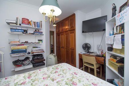 Apartamento à venda com 101m², 3 quartos e 2 vagas Apartamento à venda com 101m², 3 quartos e 2 vagasQuarto Suíte 1