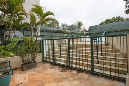 Apartamento à venda com 101m², 3 quartos e 2 vagas Apartamento à venda com 101m², 3 quartos e 2 vagasÁrea comum - Entrada da Piscina