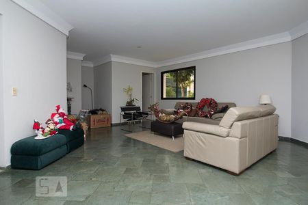 Apartamento à venda com 101m², 3 quartos e 2 vagas Apartamento à venda com 101m², 3 quartos e 2 vagasÁrea comum - Sala de visita