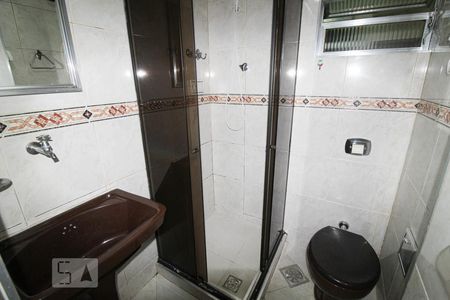 Banheiro de apartamento para alugar com 1 quarto, 29m² em Centro, Rio de Janeiro