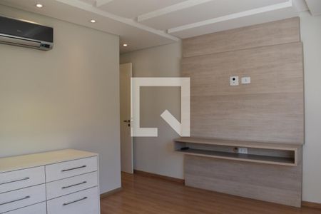 Suíte de apartamento para alugar com 3 quartos, 110m² em Água Verde, Curitiba