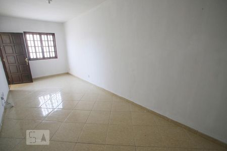 Sala 1 de kitnet/studio para alugar com 2 quartos, 50m² em Curicica, Rio de Janeiro