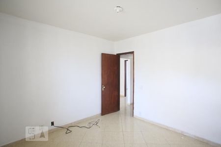 Quarto Principal 5 de kitnet/studio para alugar com 2 quartos, 50m² em Curicica, Rio de Janeiro