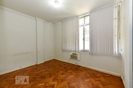 Sala de apartamento para alugar com 1 quarto, 50m² em Copacabana, Rio de Janeiro