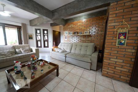 Sala de casa à venda com 4 quartos, 217m² em Feitoria, São Leopoldo