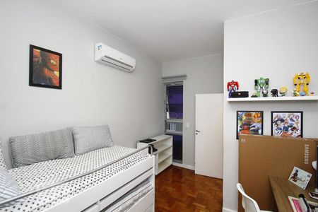 Quarto 1 de apartamento à venda com 4 quartos, 280m² em Humaitá, Rio de Janeiro