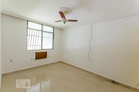 Sala de apartamento para alugar com 2 quartos, 68m² em Largo do Barradas, Niterói