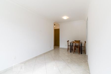 Sala de apartamento para alugar com 1 quarto, 45m² em Vila Parque Jabaquara, São Paulo