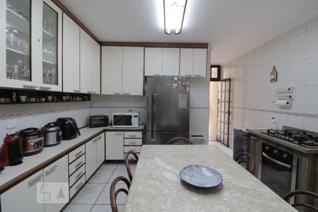 Cozinha de casa à venda com 3 quartos, 280m² em Tatuapé, São Paulo