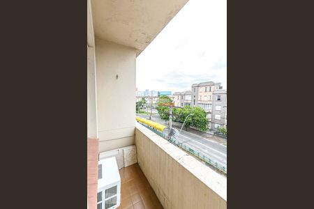 varanda de apartamento à venda com 2 quartos, 52m² em Partenon, Porto Alegre