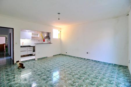 Sala de casa para alugar com 2 quartos, 125m² em Jardim Rina, Santo André