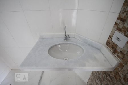 Banheiro de apartamento à venda com 1 quarto, 30m² em Vila Natália, São Paulo