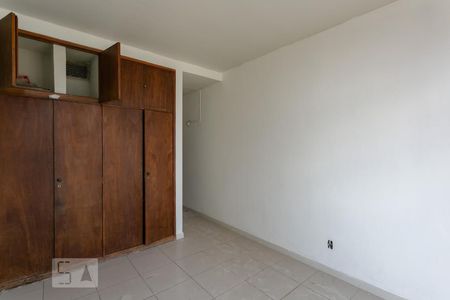 Sala de kitnet/studio para alugar com 1 quarto, 30m² em Funcionários, Belo Horizonte