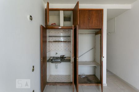 Cozinha de kitnet/studio para alugar com 1 quarto, 30m² em Funcionários, Belo Horizonte