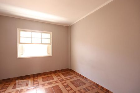 Quarto 1 de casa à venda com 2 quartos, 200m² em Vila Vitorio Mazzei, São Paulo