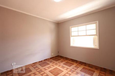 Quarto 1 de casa à venda com 2 quartos, 200m² em Vila Vitorio Mazzei, São Paulo