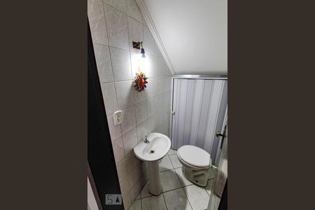 Lavabo de casa para alugar com 2 quartos, 84m² em Jardim Munhoz, Guarulhos