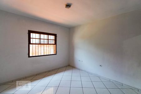 Quarto 1 de casa para alugar com 2 quartos, 84m² em Jardim Munhoz, Guarulhos