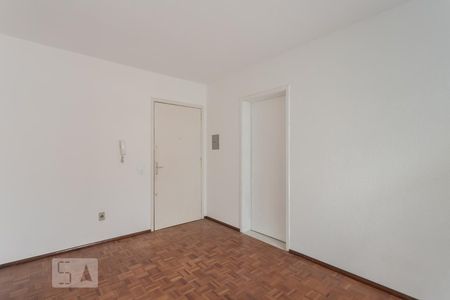 Sala de apartamento para alugar com 1 quarto, 42m² em Jardim do Salso, Porto Alegre